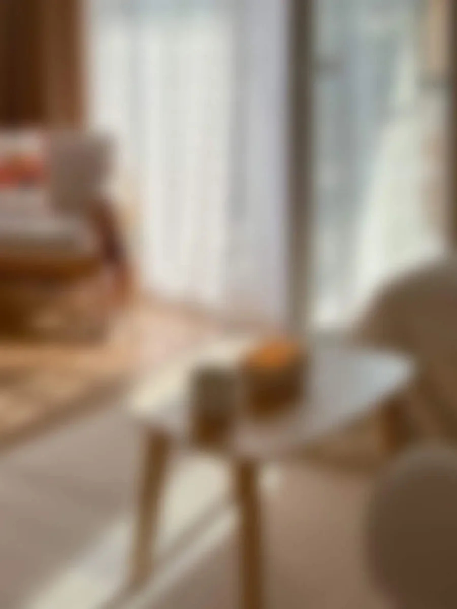 konferenčný stolík